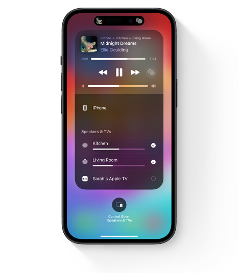 iPhone showing the スロット シアター 四海 樓 データ AirPlay UI for multi-room audio